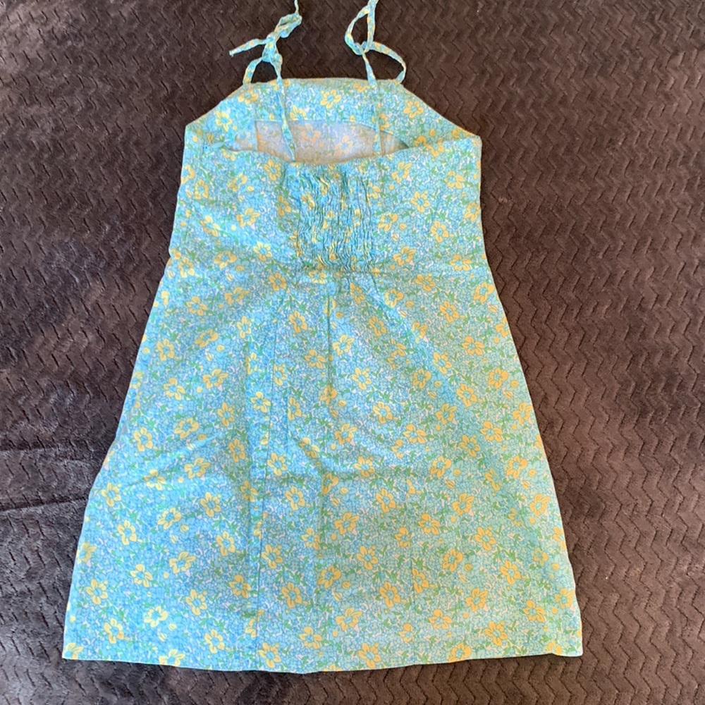 Old Navy Girls Sz 4 Summer Dress EUC - Picture 2 of 3